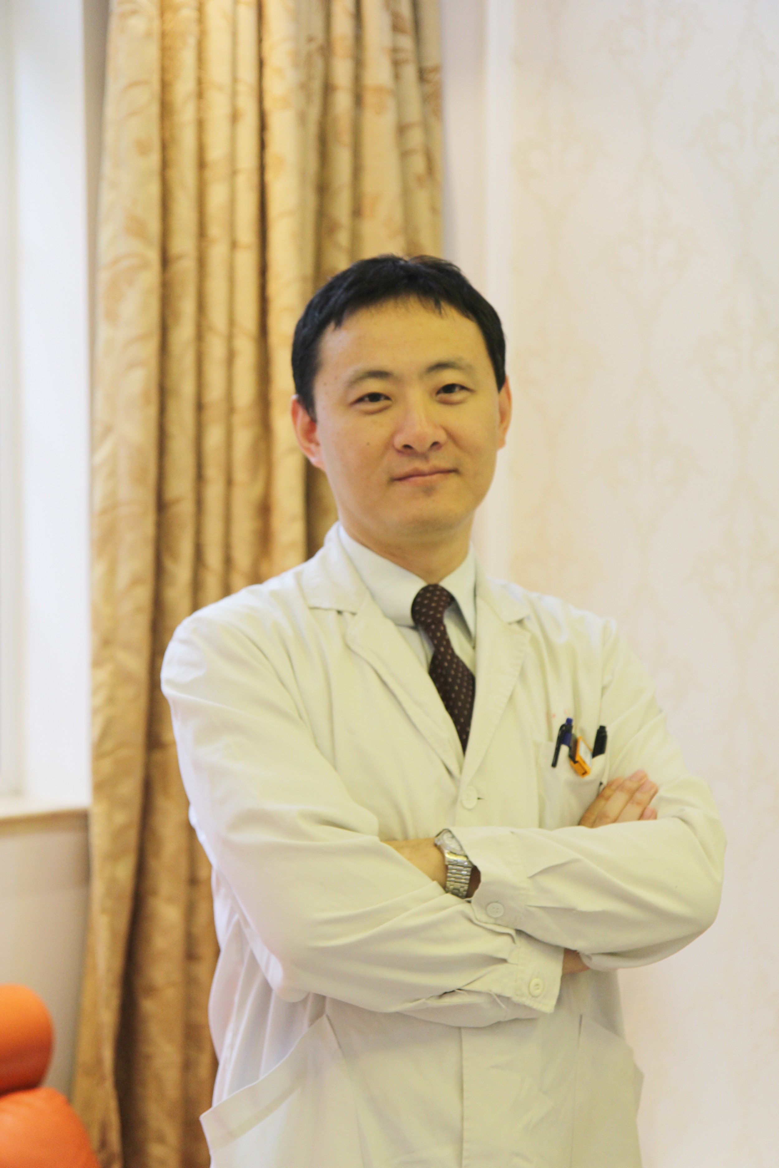 朱毓华 技师