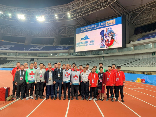 15584300594929.jpg 2019国际田联钻石联赛医疗保障团队合影.jpg