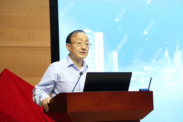 15609572507910.jpg 5上海市科学技术委员会张全主任_副本.jpg