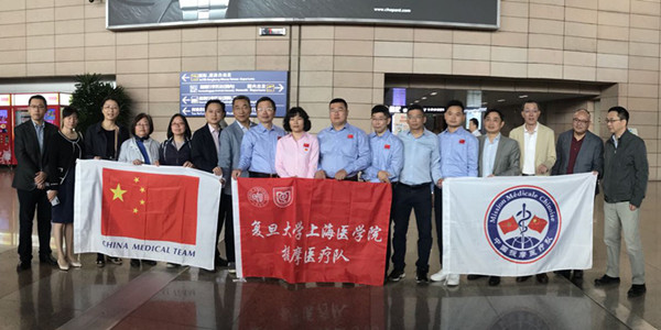 15716249838351.jpg 右六为张超_副本.jpg