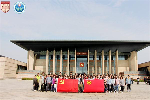 嘉兴南湖革命纪念馆.JPG
