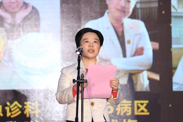 15795747041134.jpg 10周总会_副本.jpg