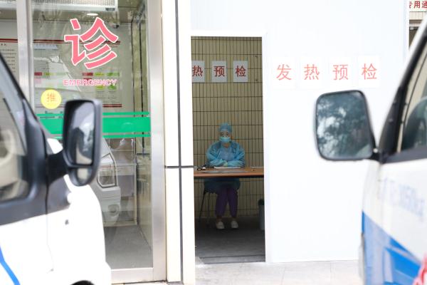 15801065822668.jpg 4-急诊发热预检AS6A4783.jpg