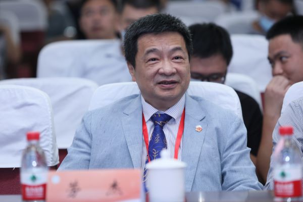 2劳杰教授2.jpg