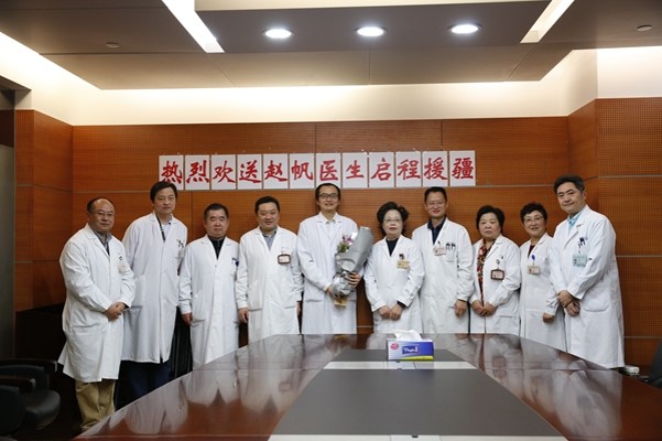 神经外科医生援疆.jpg
