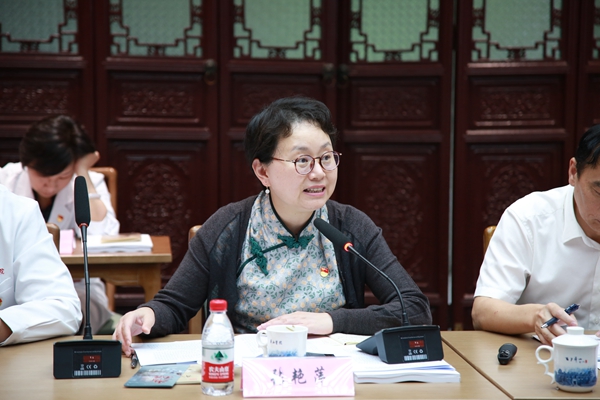 16343060364690.jpg 张书记.JPG