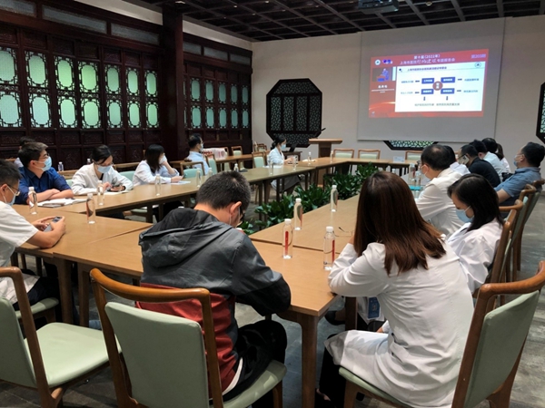 20221008强化医院行风教育 助推清廉医院建设-3.jpg