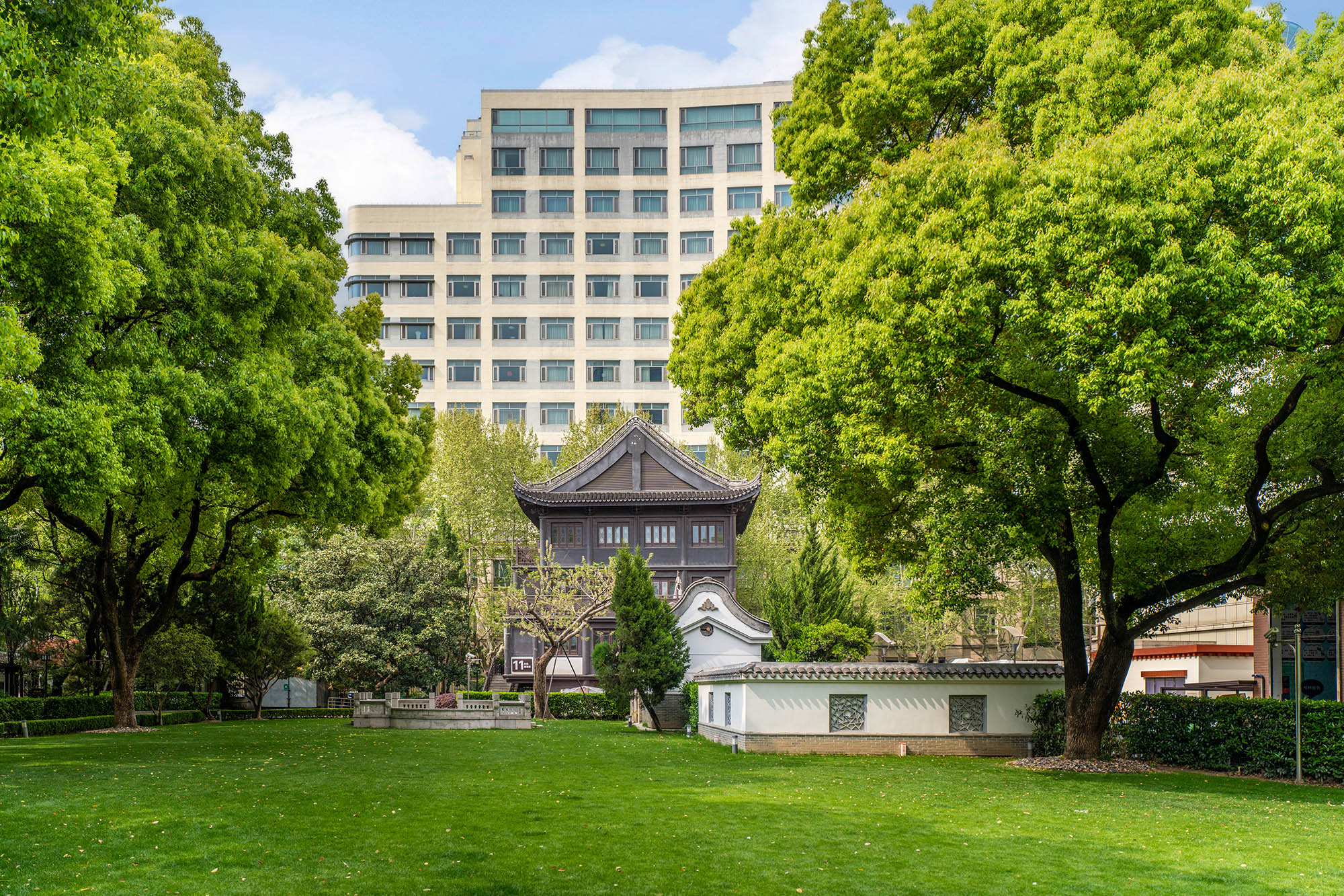 在华山血液科，我打赢了罕见溶血性贫血这场硬仗 | 对话疾病